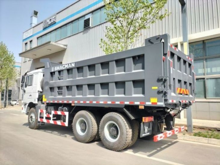 Gri Yeni Ağır Güçlü SHACMAN F3000 Çöp Kamyonu 6x4 420 Euro II 10 Tekerlekli Çökme