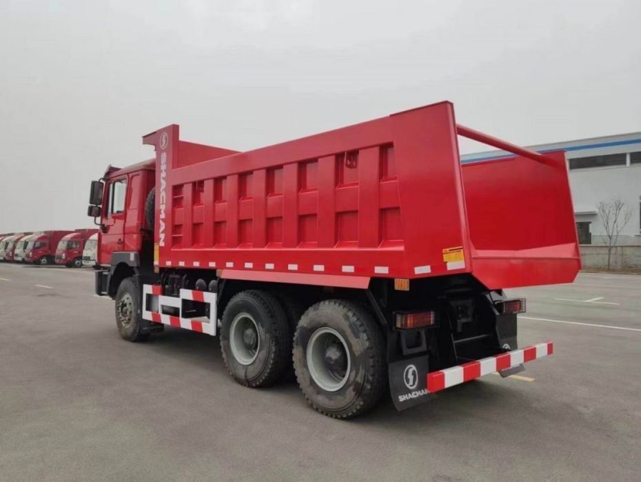 10 Deneme SHACMAN Kırmızı Çöp Kamyonu F3000 Çöp Kamyonu Araç Madencilik için 380HP