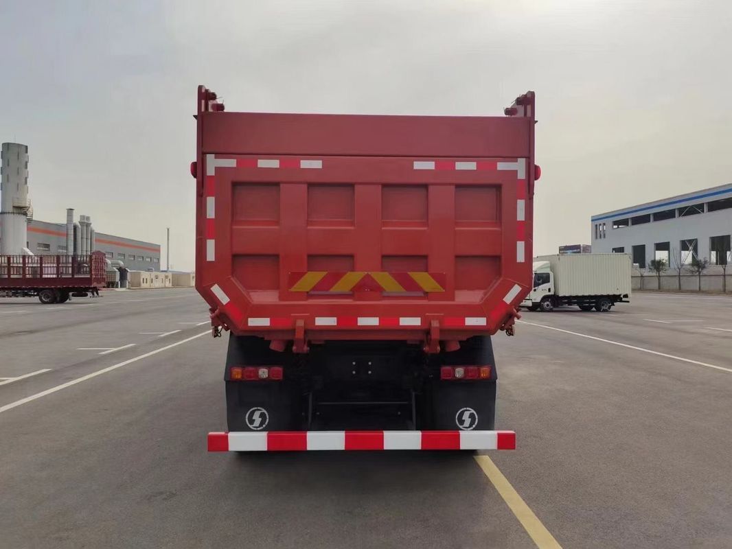 Kırmızı SHACMAN Ağır Çöp Kamyonu 6 Tekerlekli Çöp Kamyonu H3000 4x2 300hp Euro II 3800mm
