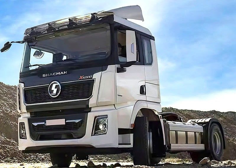 Yakıt - SHACMAN X5000 Çekici Kamyon 4x2 430HP EuroV, 400L Yakıt Tankı ve Çok Katmanlı Yaprak Yay Süspansiyon