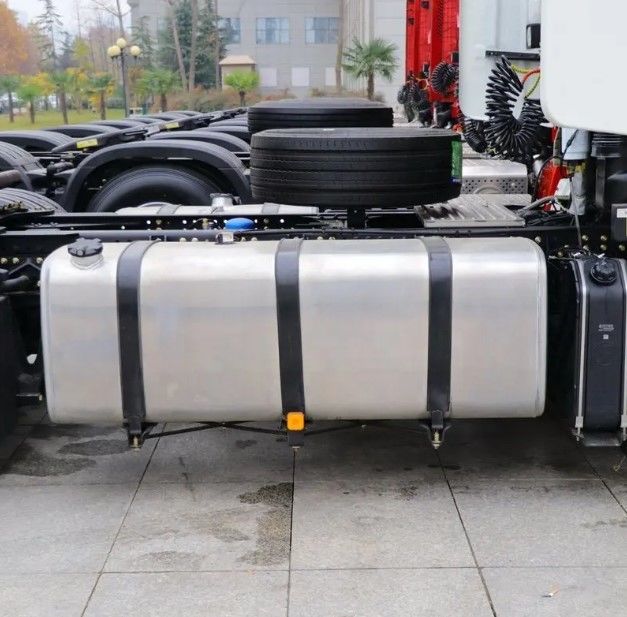 SHACMAN konteyner traktör kamyon X3000 4 * 2 liman terminal traktörü 420hp CUMMINS Motor markası