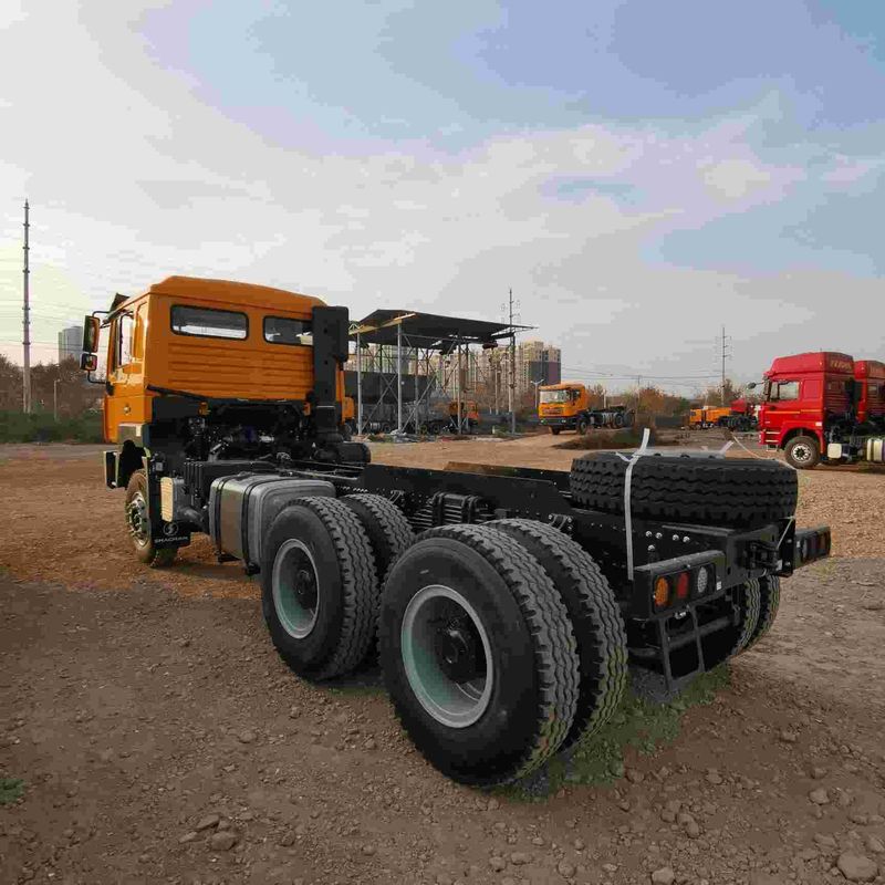 Kırmızı SHACMAN F3000 375HP Euro V 6 tekerlekli traktör başlığı 4x2 WEICHAI Motoru