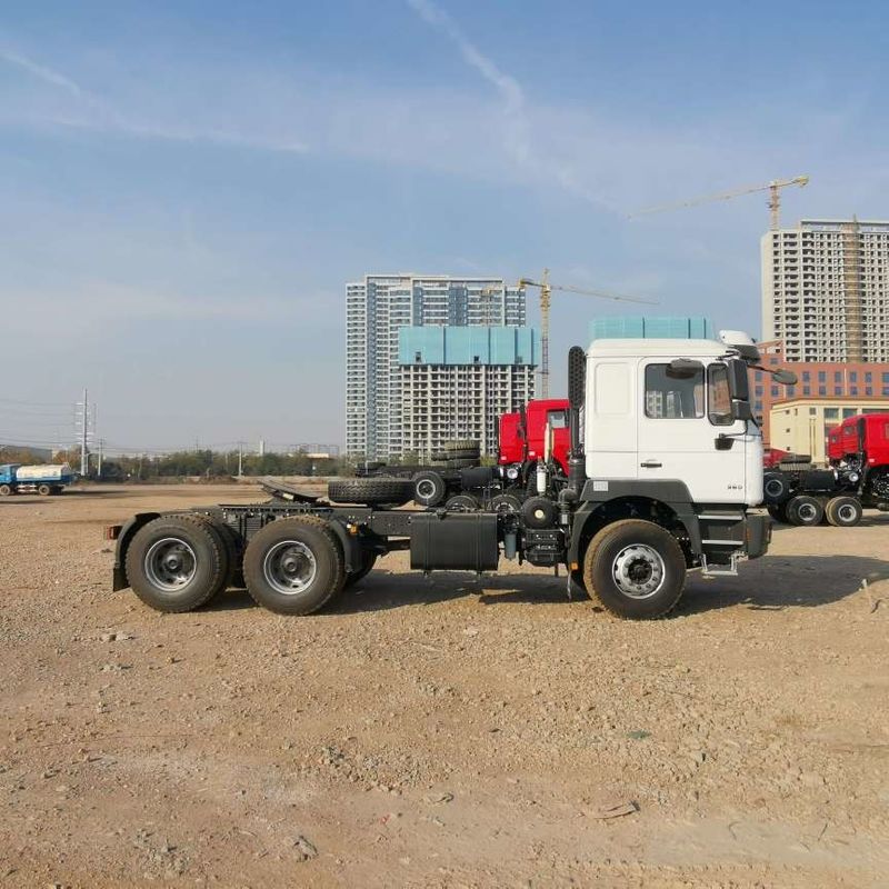 Kırmızı SHACMAN F3000 375HP Euro V 6 tekerlekli traktör başlığı 4x2 WEICHAI Motoru