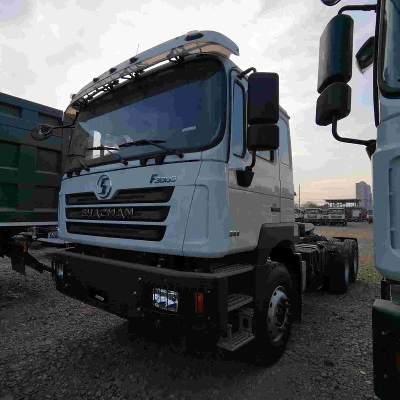 Kırmızı SHACMAN F3000 375HP Euro V 6 tekerlekli traktör başlığı 4x2 WEICHAI Motoru