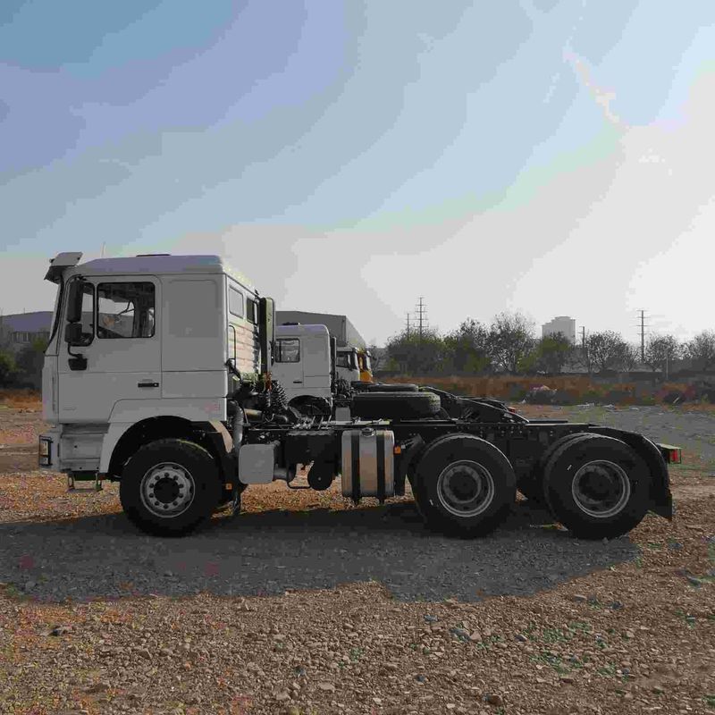 Kırmızı SHACMAN F3000 375HP Euro V 6 tekerlekli traktör başlığı 4x2 WEICHAI Motoru