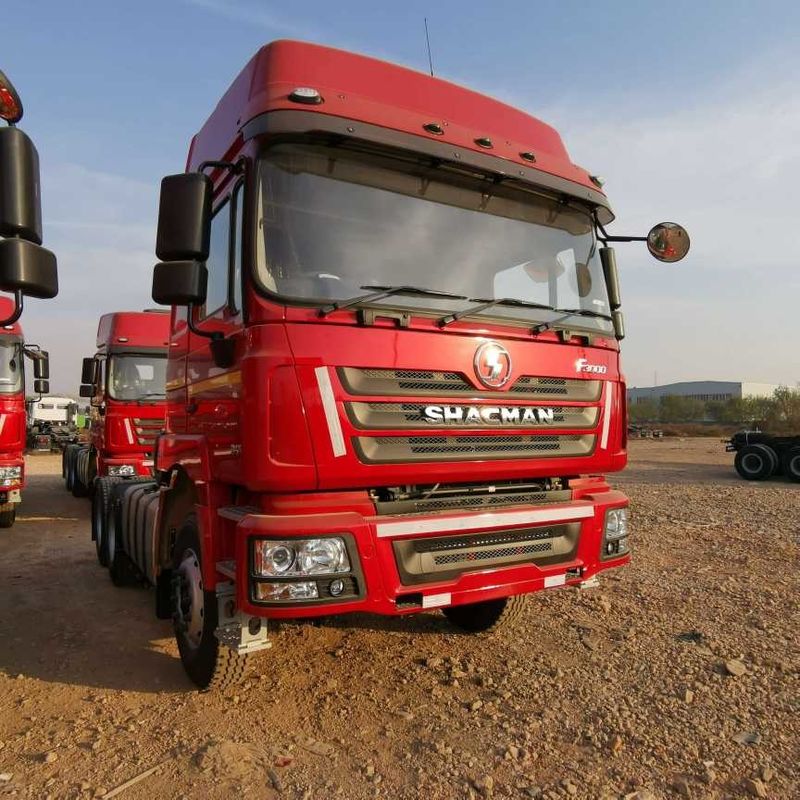 Kırmızı SHACMAN F3000 375HP Euro V 6 tekerlekli traktör başlığı 4x2 WEICHAI Motoru