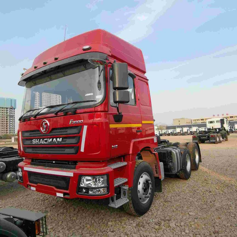 Kırmızı SHACMAN F3000 375HP Euro V 6 tekerlekli traktör başlığı 4x2 WEICHAI Motoru
