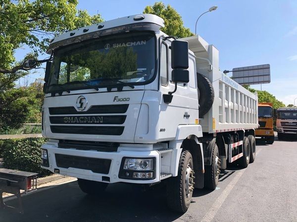 SHACMAN F3000 8x4 380hp EuroV Çöp Kamyonu Weihai Motoru ile Çift Aşamalı Axle