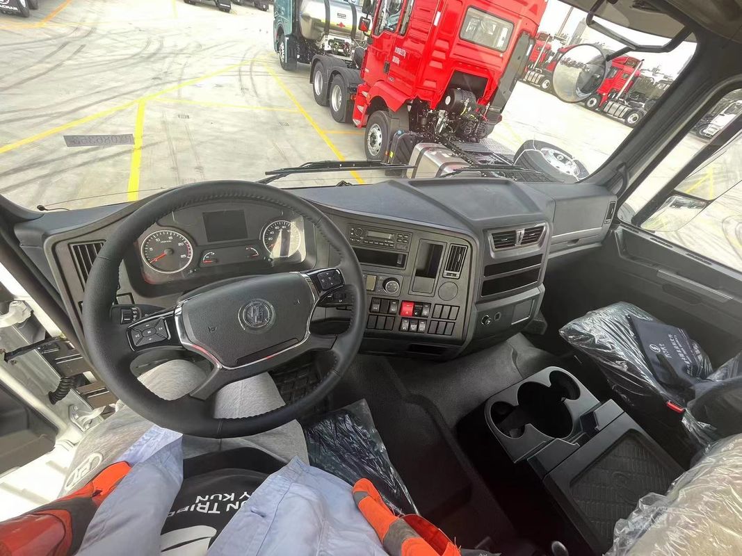 SHACMAN X3000 4x2 Traktör Kamyon 430hp 6 lastikli çevre dostu Euro II