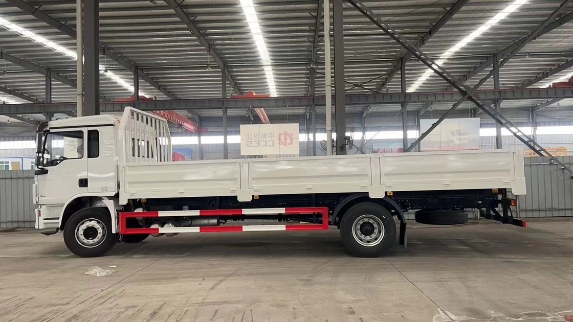 SHACMAN L3000 4X2 10 Ton Yükleme Kapasitesi Kargo Kamyonu 240HP Kamyon Kamyonu İyi Kalite