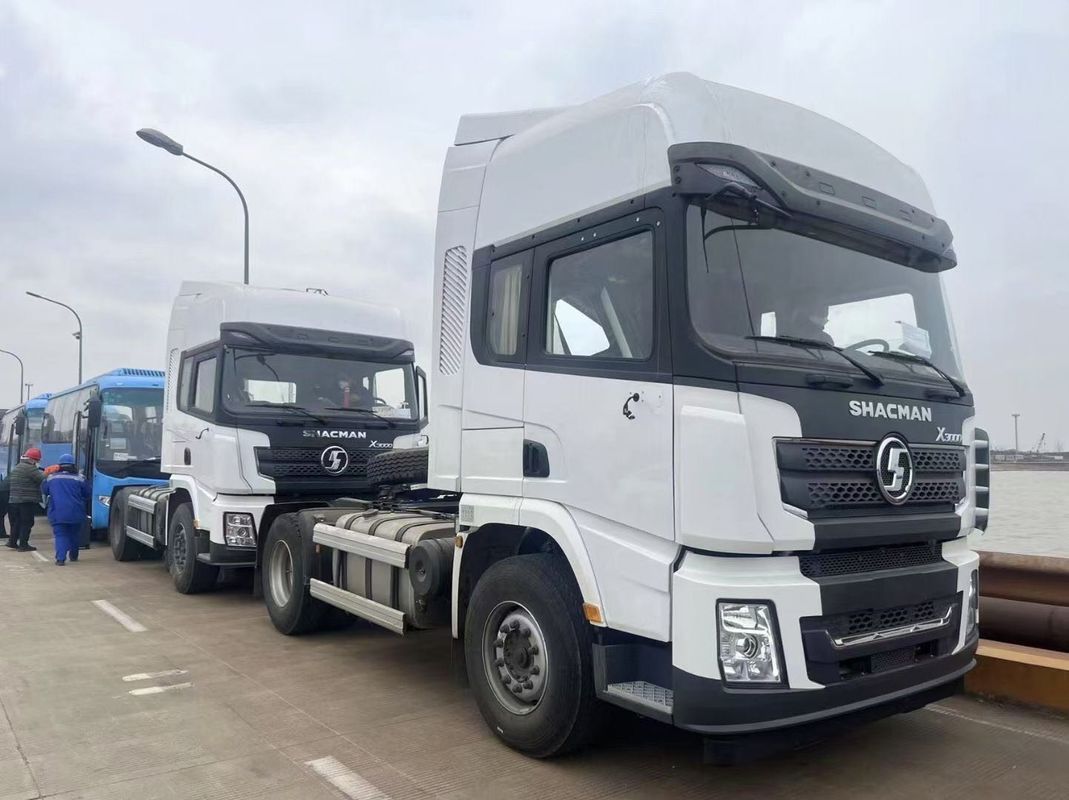 El Değiştirme 10 Tekerlekli Traktor Kamyon SHACMAN 430hp X3000 4x2 Çift Yataklı Kabin Traktor Kafası