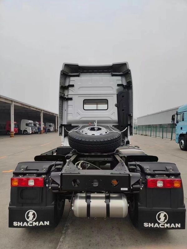 El Değiştirme 10 Tekerlekli Traktor Kamyon SHACMAN 430hp X3000 4x2 Çift Yataklı Kabin Traktor Kafası